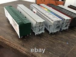 10 Bachmann HO Scale Box Train Cars Lot Very Clean Estate Find FREE SHIPPING