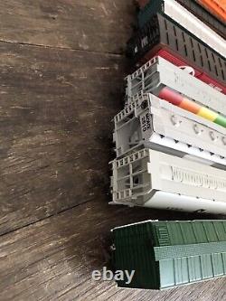 10 Bachmann HO Scale Box Train Cars Lot Very Clean Estate Find FREE SHIPPING