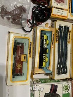 13 Bachmann Ho Electric Train Set Locomotive Tender Car Caboose Track Power Pack