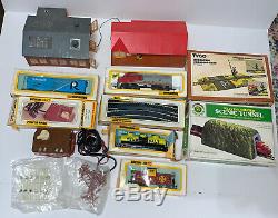 13 Bachmann Ho Electric Train Set Locomotive Tender Car Caboose Track Power Pack