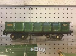 1930s PRE WAR LIONEL TRAIN ENGINE, TENDER, CRANE, REFRIGERATOR CAR, 7 PIECES