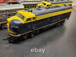 34 Piece Like Like Bachmann HO Scale Model Trains Locos Freight Cars Box Caboose