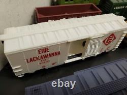 34 Piece Like Like Bachmann HO Scale Model Trains Locos Freight Cars Box Caboose