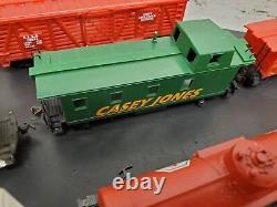 34 Piece Like Like Bachmann HO Scale Model Trains Locos Freight Cars Box Caboose