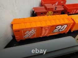 34 Piece Like Like Bachmann HO Scale Model Trains Locos Freight Cars Box Caboose