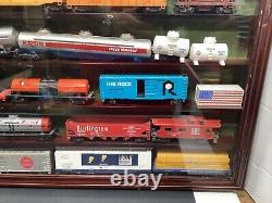 37 pcs. Vintage Lot Trains Locomotives Cars HO Gauge with Display Case