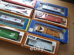 8 Vintage 1970's TYCO & HO Wagon TRAIN Locomotive SETS in BOXES Lot