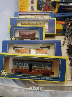A. H. M. HO Train Set Model Railroad with Power Pack Track 9 Cars 2 engines