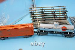 American Flyer Train S Gauge 283 Locomotive Four Freight Cars Track & Switches