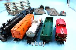 American Flyer Train S Gauge 283 Locomotive Four Freight Cars Track & Switches