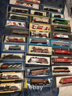 Arthern/Tyco/Bachman/Lifelike Ho Model Trains-50 Locomotives, 250 Box Cars