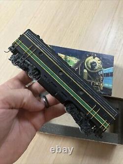 Athearn Genesis HO Reading Diesel Train Car RDG #265B with Box