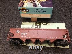 Athearn HO Scale Locomotive Train Box Car Lot Of 5 MINT PWR SF 3201 5706 5745