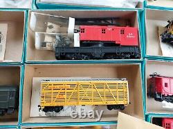 Athearn x29 VTG HTF Train Lot Locomotive & Freight Trains + More New & Used