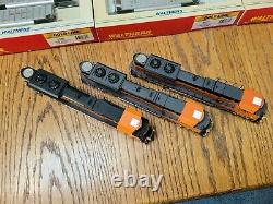 BNSF Coal Train 3 SD70ACe's and 18 Bethgon (withcoal loads) cars Tsunami DCC/Sound