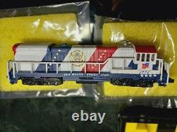 Bachman N Scale (4670) U36B Diesel Spirit of'76 Engine and all cars, complet