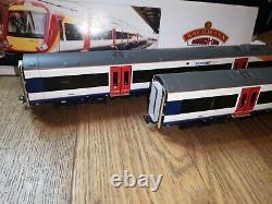 Bachmann 32-452A 2 car Class 170 Turbostar DMU South West Trains boxed + papers
