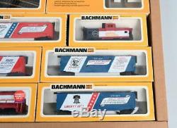 Bachmann HO Scale N & W Bicentennial Train Set Engine, 4 Cars & Caboose 1970's