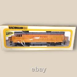 Bachmann HO Scale Trains, Track, Cars LOT