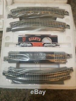 Bachmann Hawthorne Village San Francisco SF Giants Train Set Rails 6 Cars NO COA