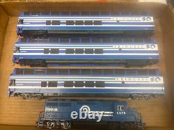 Bachmann Locomotive Conrail #3078 Pulling The Rare Trio Princess Passenger Cars