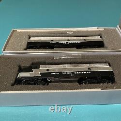 Bachmann Plus Trains EMD F7A NYC # 1711 Locomotive 31219 And Car 31221