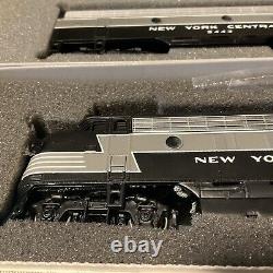 Bachmann Plus Trains EMD F7A NYC # 1711 Locomotive 31219 And Car 31221