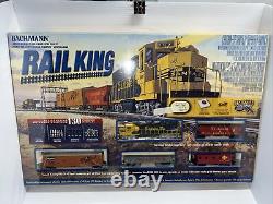 Bachmann Rail King Santa Fe EMD GP40 HO Scale Electric Train Set New Sealed