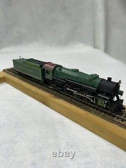 Beautiful RivarossiAHM Southern Crescent Limited Ho Train Set