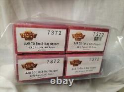 Broadway Limited HO Trains 4-Pack Set CB&Q 70T AAR Ton 3-Bay Hopper Car 7372