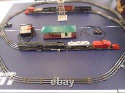 Complete Working LIONEL 2046 HUDSON Locomotive & Tender 8 Car Train Set Layout