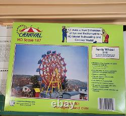 Corkey's Flyer Carnival HO Train Set with Locomotive Box Car Ferris Wheel & Power