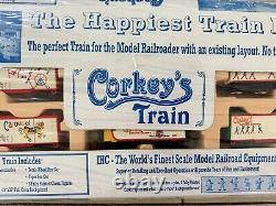 Corkey's Train HO Carnival TrainSet 401 FM Loco+Cars+6 Figures+24x36 Background