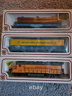 Eleven (11) Different Train Cars/Engines Santa Fe, AHM, Bachmann