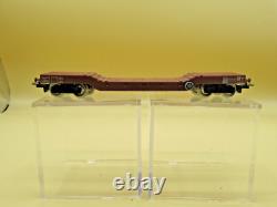 European OO Guage Vintage Model Trains, 10 cars, 1 locomotive, 90+ track pieces