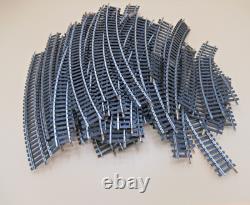 European OO Guage Vintage Model Trains, 10 cars, 1 locomotive, 90+ track pieces