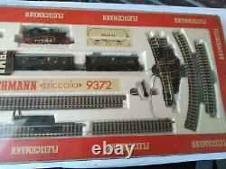FLEISCHMANN Piccolo 9372 N Gauge Train Set in Box with Engine Cars Track Switch +