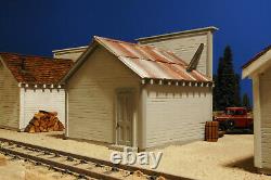 G SCALE TRAIN BUILDING FOR USE w LGB ACCUCRAFT MTH USA TRACK CARS & LOCOMOTIVES