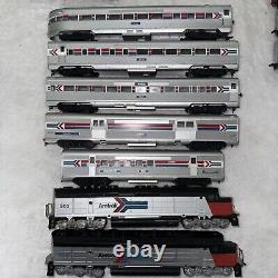 HO Amtrak Train Set 5 Cars And 2 Engines(See All Pictures)