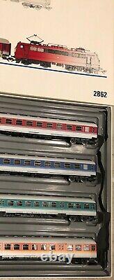 HO Marklin #2862 Demonstration Train DB Express Loco and 4 Passenger cars