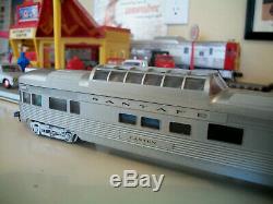 HO SANTA FE F7 A-B-A with Eight Streamline Passenger Car Train Custom Detailed