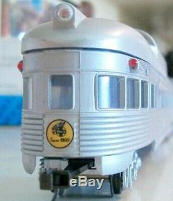 HO SANTA FE F7 A-B-A with Eight Streamline Passenger Car Train Custom Detailed