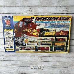 HO Scale Life-Like THUNDERING RAILS 8766 Santa Fe 3500 Model Train Set TESTED