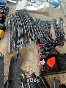 HO Train Set HUGE LOT Engine s Cars Tracks Controller s ATLAS TYCO Build A Scene