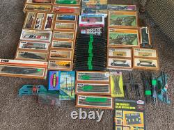 HO Tyco Trains- 200+ Pieces