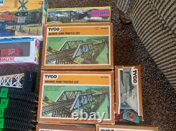 HO Tyco Trains- 200+ Pieces