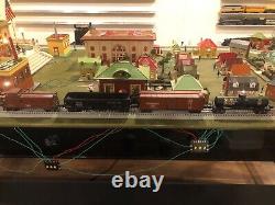 HTF Rare 1940s Lionel 2954,2955,2956,2957 train cars, all original