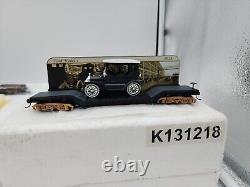 Hawthorne Village Ford Motor Co Edition Locomotive Tender Model T & Roadster Car