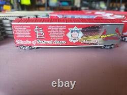 Hawthorne Village St. Louis Cardinal Train Set HO Scale