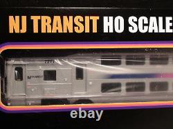 Ho Atlas # 20004823 Multi-level Trailer Modern Commuter Train Car Rd# 7666